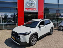 Wit Gebruikt 2023 Toyota Corolla Cross Edition SUV | € 35.351 (Eerlijke prijs)