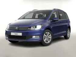 Blauw Gebruikt 2023 VW Touran Highline MPV | € 35.868 (Eerlijke prijs)