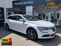 Wit Gebruikt 2016 Renault Talisman Intens Stationwagen | € 15.195 (Eerlijke prijs)