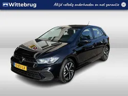 Zwart Gebruikt 2023 VW Polo Life Hatchback | € 21.450 (Eerlijke prijs)