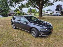 Grijs Gebruikt 2018 VW Passat Highline Stationwagen | € 17.000 (Super prijs)