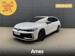 Wit Gebruikt 2025 VW Passat R-line Edition Stationwagen | € 48.895