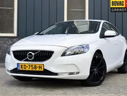 Wit Gebruikt 2016 Volvo V40 Stationwagen | € 12.950 (Goede deal)