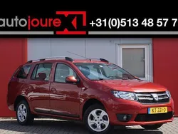 Rood Gebruikt 2016 Dacia Logan MCV Ambiance MPV | € 4.999 (Eerlijke prijs)