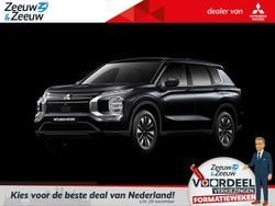 Wit Nieuw 2025 Mitsubishi Outlander P-HEV Intense SUV | € 46.500 (Super prijs)