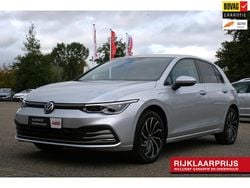 Zilver Gebruikt 2021 VW Golf VIII Style Hatchback | € 23.450 (Super prijs)