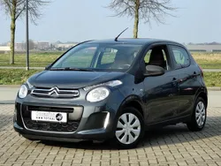 Grijs, metallic lak Gebruikt 2016 Citroën C1 Shine Hatchback | € 10.950 (Iets duurder)