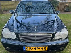 Gebruikt 2004 Mercedes C200 Classic Sedan | € 2.450 (Eerlijke prijs)
