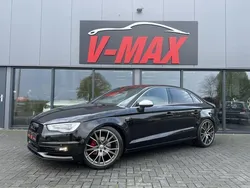 Zwart Gebruikt 2013 Audi A3 Ambition Sedan | € 13.999 (Eerlijke prijs)