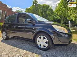 Zwart Gebruikt 2006 Renault Scénic II Expression MPV | € 1.699 (Eerlijke prijs)