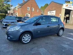Blauw Gebruikt 2010 Renault Clio II Hatchback | € 3.850 (Iets duurder)