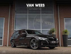 Zwart Gebruikt 2018 BMW 320 M Sport Stationwagen | € 21.450 (Eerlijke prijs)