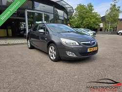 Grijs Gebruikt 2010 Opel Astra Edition Hatchback | € 2.650 (Super prijs)