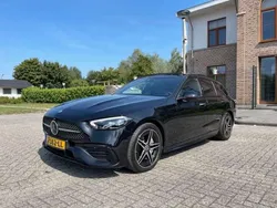 Zwart Gebruikt 2022 Mercedes C300e AMG line Stationwagen | € 43.400 (Eerlijke prijs)