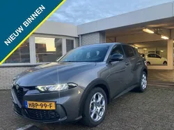 Grijs Gebruikt 2022 Alfa Romeo Tonale Sprint SUV | € 31.950 (Eerlijke prijs)