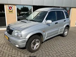 Grijs Gebruikt 2003 Suzuki Grand Vitara SUV | € 3.750