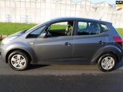 Grijs Gebruikt 2010 Kia Venga Hatchback | € 4.900 (Duur)