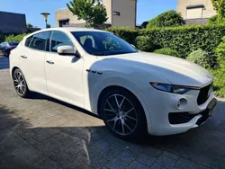 Wit Gebruikt 2017 Maserati Levante SUV | € 42.000