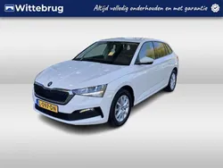Wit Gebruikt 2021 Skoda Scala Ambition Hatchback | € 15.950 (Goede deal)