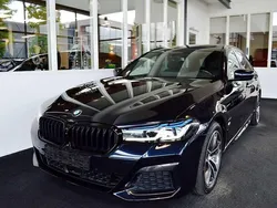 Zwart, metallic lak Gebruikt 2021 BMW 530 Comfort Edition Stationwagen | € 42.900 (Duur)