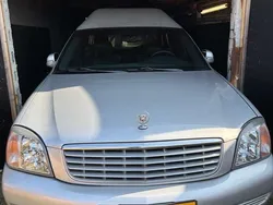 Gebruikt 2001 Cadillac Deville Van | € 6.250