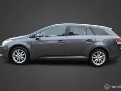 Grijs Gebruikt 2010 Toyota Avensis Business Edition Sedan | € 5.450 (Eerlijke prijs)