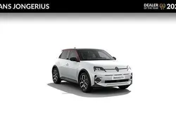 Wit Nieuw 2025 Renault R5 Techno Hatchback | € 30.180 (Super prijs)