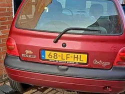 Rood Gebruikt 2002 Renault Twingo Hatchback | € 650 (Super prijs)