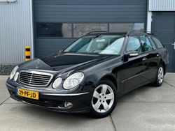 Zwart Gebruikt 2004 Mercedes E320 Avantgarde Stationwagen | € 3.899 (Super prijs)