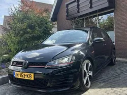 Zwart Gebruikt 2015 VW Golf VII GTI Stationwagen | € 13.995 (Goede deal)