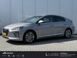 Grijs Gebruikt 2022 Hyundai Ioniq 6 Comfort Sedan | € 18.485 (Goede deal)