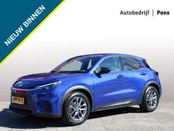 Blauw Gebruikt 2024 Lexus LBX Business Edition SUV | € 37.450 (Eerlijke prijs)