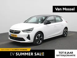 Wit Gebruikt 2023 Opel Corsa-e Hatchback | € 18.740 (Eerlijke prijs)