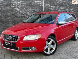 Rood Gebruikt 2012 Volvo V70 Summum Stationwagen | € 8.900 (Eerlijke prijs)