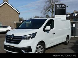 Blanc glacier Gebruikt 2024 Renault Trafic Komfort Van | € 27.950