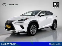 Wit Gebruikt 2018 Lexus NX300h Luxury Line SUV | € 34.450 (Eerlijke prijs)