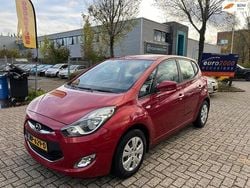 Rood Gebruikt 2011 Hyundai ix20 MPV | € 4.750 (Goede deal)