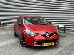 Rood Gebruikt 2013 Renault Clio IV Dynamique Hatchback | € 5.599 (Eerlijke prijs)