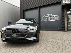 Grijs Gebruikt 2020 Audi e-tron SUV | € 27.950 (Eerlijke prijs)