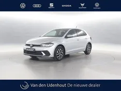 Grijs Gebruikt 2024 VW Polo Edition Hatchback | € 24.350 (Eerlijke prijs)