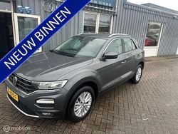 Grijs Gebruikt 2019 VW T-Roc Style SUV | € 20.950 (Goede deal)
