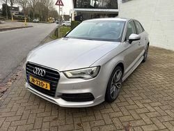 Grijs Gebruikt 2016 Audi A3 Sedan | € 10.750 (Goede deal)