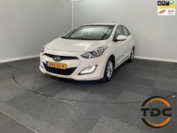 Wit Gebruikt 2014 Hyundai i30 Hatchback | € 8.600 (Eerlijke prijs)