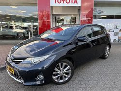 Blauw Gebruikt 2013 Toyota Auris Hatchback | € 11.195 (Eerlijke prijs)