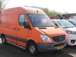 Oranje Gebruikt 2010 Mercedes Sprinter Van | € 2.350