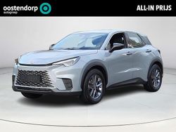 Grijs Gebruikt 2025 Lexus LBX SUV | € 35.950 (Goede deal)