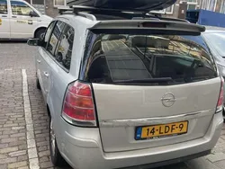 Grijs Gebruikt 2007 Opel Zafira Cosmo MPV | € 1.000 (Super prijs)