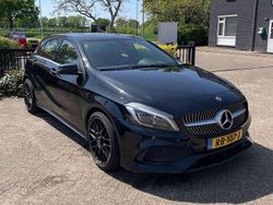 Zwart Gebruikt 2017 Mercedes A160 Ambition Stationwagen | € 13.000 (Eerlijke prijs)