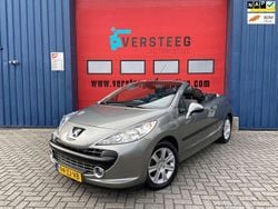 Grijs, metallic lak Gebruikt 2008 Peugeot 207 CC Cabriolet | € 3.450 (Eerlijke prijs)