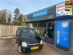 Zwart Gebruikt 2006 Opel Agila Hatchback | € 1.950 (Iets duurder)